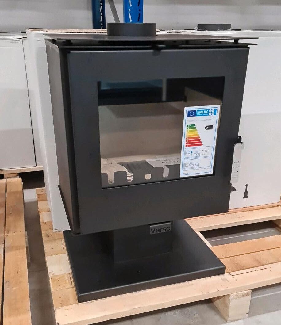 Verso Kaminofen, 5 KW, Schwarz, Rheia P Holzofen, Heizleistung, Effizient und Umweltfreundlich, Modernes Design für Ihr Zuhause
